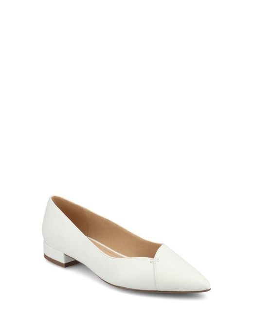 Journee Collection Natural Carmin Pointed Toe Flat