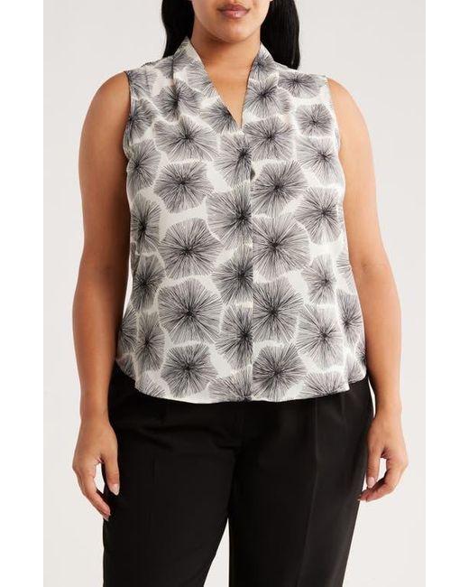 Nordstrom Rack Gray V-Neck Shell