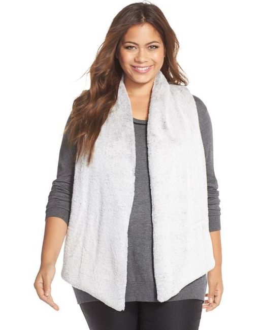 Tart Collections White 'Kya' Faux Fur Vest