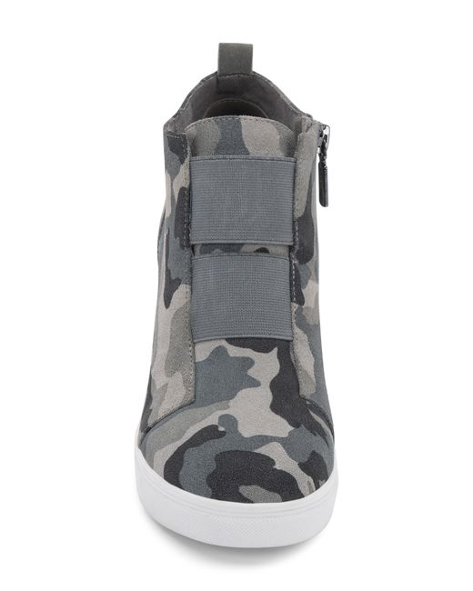 blondo camo wedge
