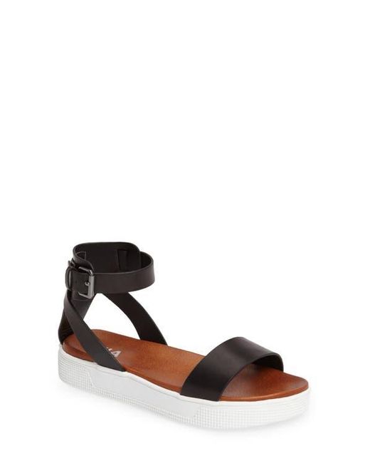 MIA White Platform Strappy Sandals