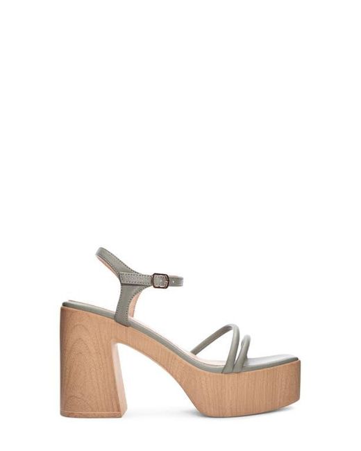 Chinese Laundry White Avianna Ankle Strap Platform Sandal