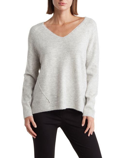 Vince Camuto Seamed Raglan Sleeve Sweater in Gray