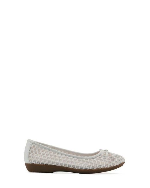 White Mountain White Chelcy Mesh Ballet Flat