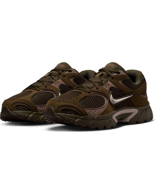Nike Brown V5 Runner Sneaker for men
