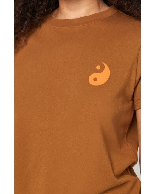 Spiritual Gangster Brown Yin & Yang Lila Graphic T-Shirt