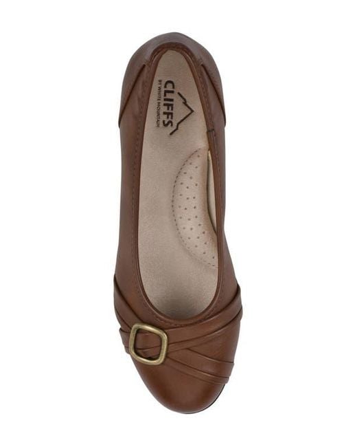 White Mountain Brown Calming Buckle Strap Flat