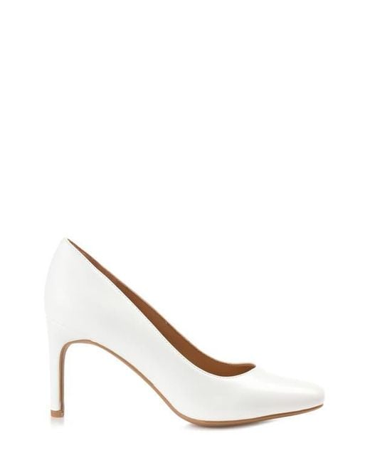 Journee Collection White Monalee Pump