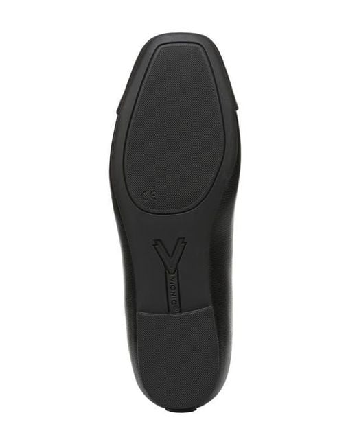 Vionic Black Hollen Cap Toe Flat