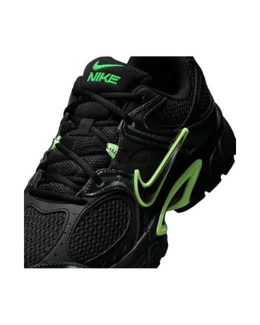 Nike Black V5 Rnr Sneaker for men