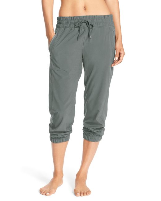 Zella Synthetic Out \u0026 About Crop 