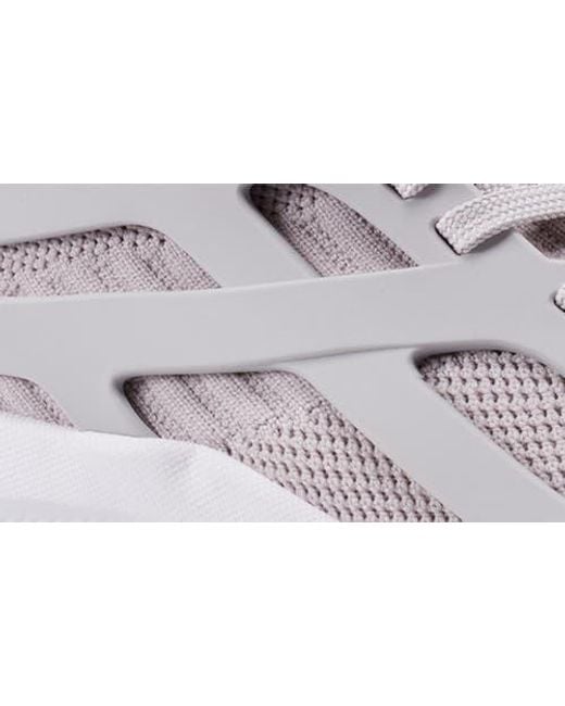 Hunter Gray Tulip Sneaker