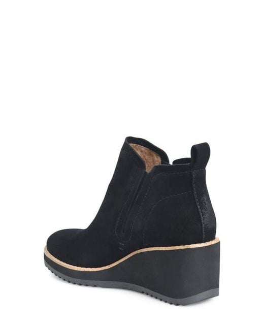 Söfft Black Emeree Water Resistant Wedge Bootie