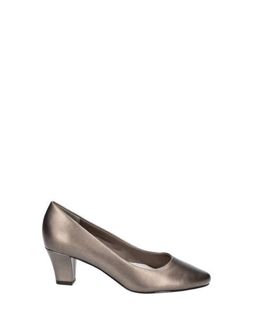Easy Street Brown Elegant Round Toe Pumps