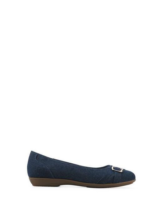White Mountain Blue Calming Buckle Strap Flat