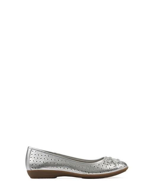 White Mountain White Cheryl Ballet Flat