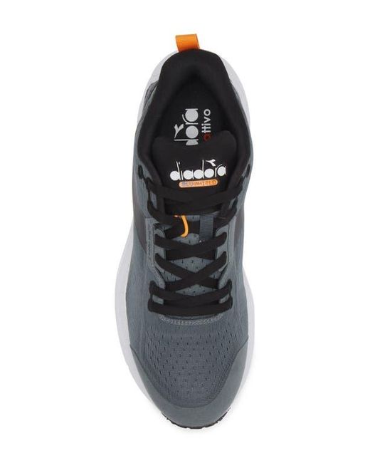 Diadora Black Mythos Blushield Vigore 2 Running Shoe for men