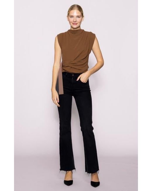 MELLODAY Brown Buckle Front Extended Sleeve Top