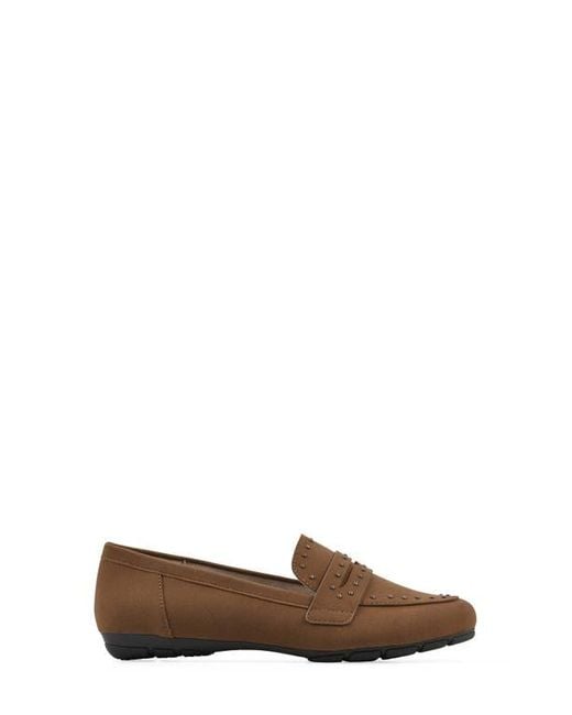 White Mountain Brown Giada Stud Driving Loafer