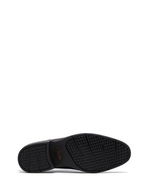 Clarks Brown Steadwell Cap Oxford for men