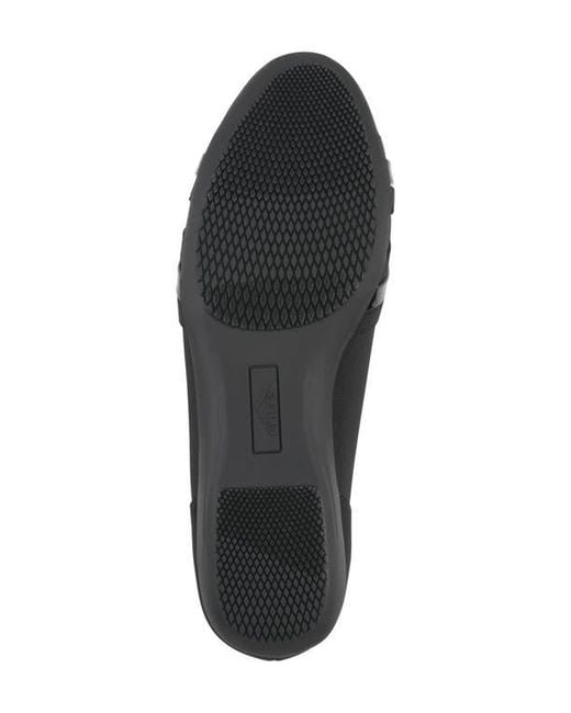 White Mountain Black Chic Flat