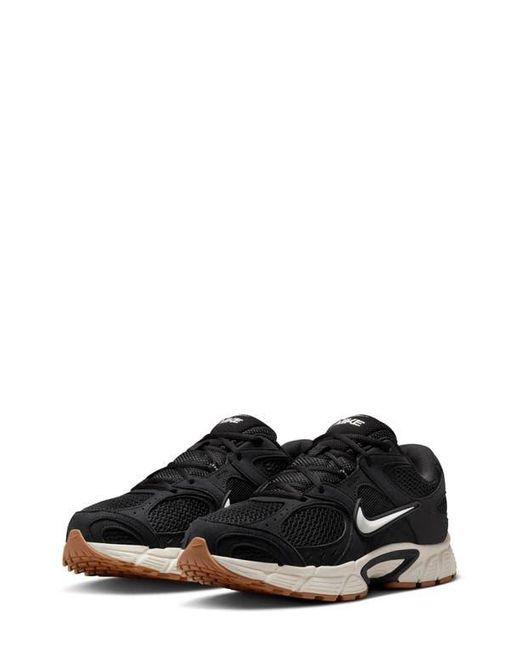 Nike Black V5 Runner Sneaker for men