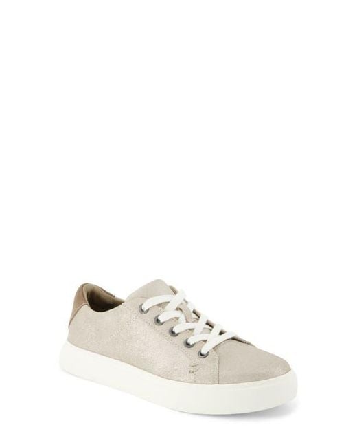 TOMS White Kameron Sneaker