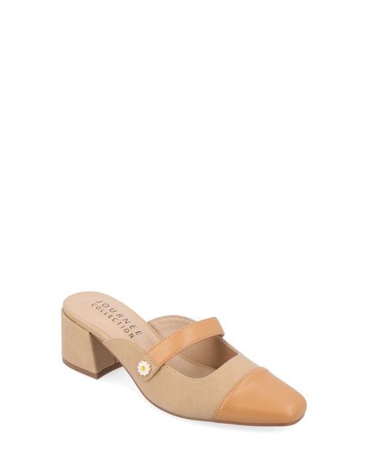 Journee Collection Natural Dalla Pump