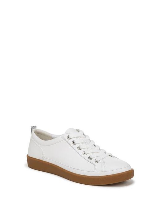 Vionic White Winny Low Top Sneaker