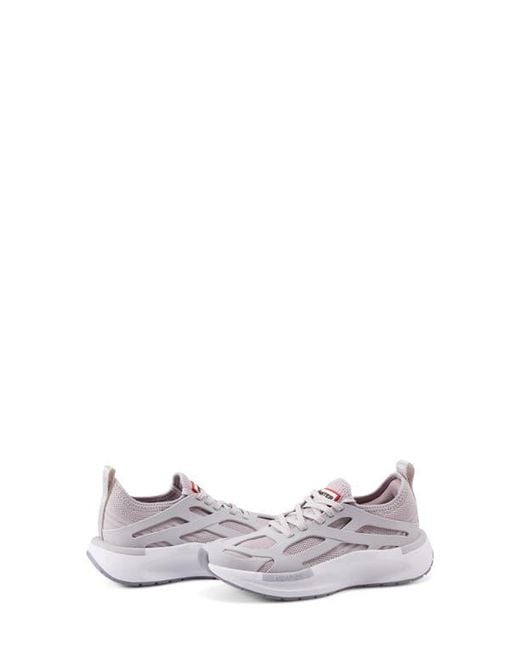 Hunter Gray Tulip Sneaker