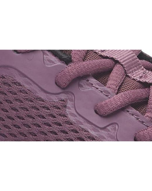 Skechers Purple D'Lux Ultra Swift-Fit Sneaker