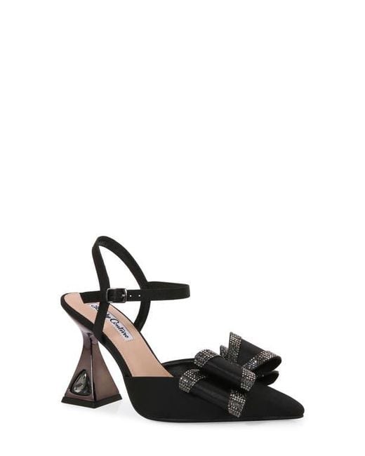 Lady Couture Black Milly Pointed Toe Pump