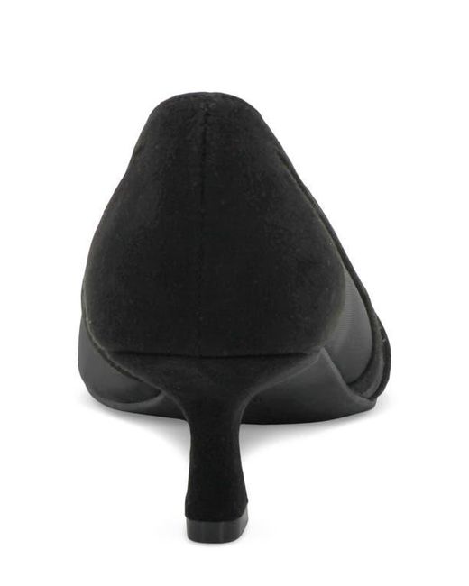 Adrienne Vittadini Black Slew Pump