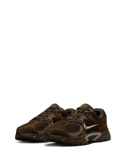 Nike Brown V5 Runner Sneaker for men