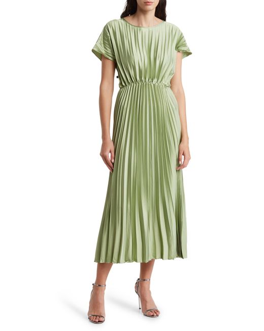 Lush Green Cap Sleeve Pleated Satin Midi Dress
