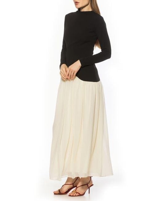 Alexia Admor Black Dakota Long Sleeve Gown