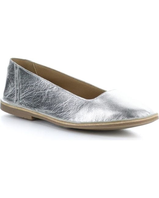 Bos. & Co. Gray Banu Flat