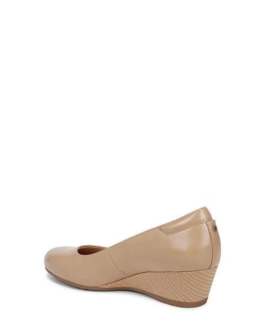 Dr. Scholls Natural Be Flex Wedge Pump