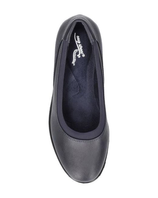 Easy Street Gray Chyler Pump