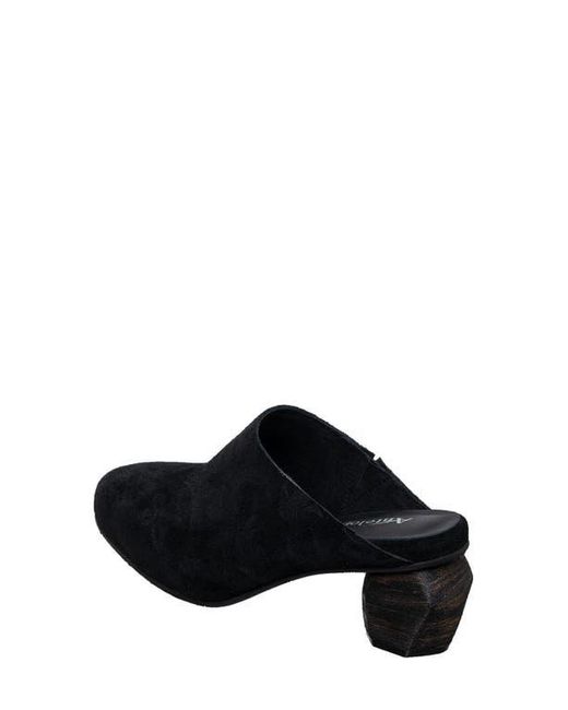 Antelope Black Peni Mule