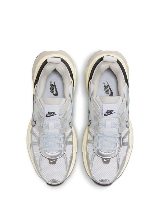 Nike White V2k Run Sneaker