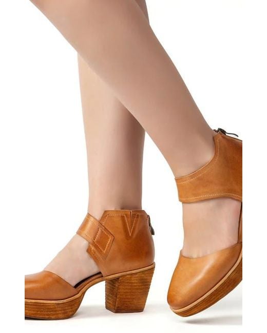 Antelope Brown Eva Pump