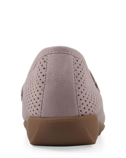 White Mountain Brown Samson Loafer