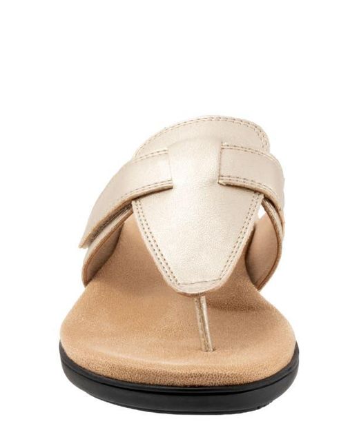 Trotters White Robin Flip Flop
