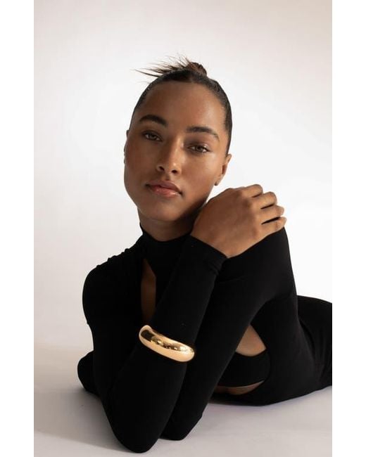 st. Moran Metallic Auguste Bangle
