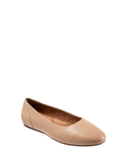 Softwalk® Brown Shiraz Flat