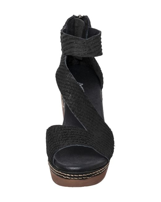 Antelope Black Lacie Sandal
