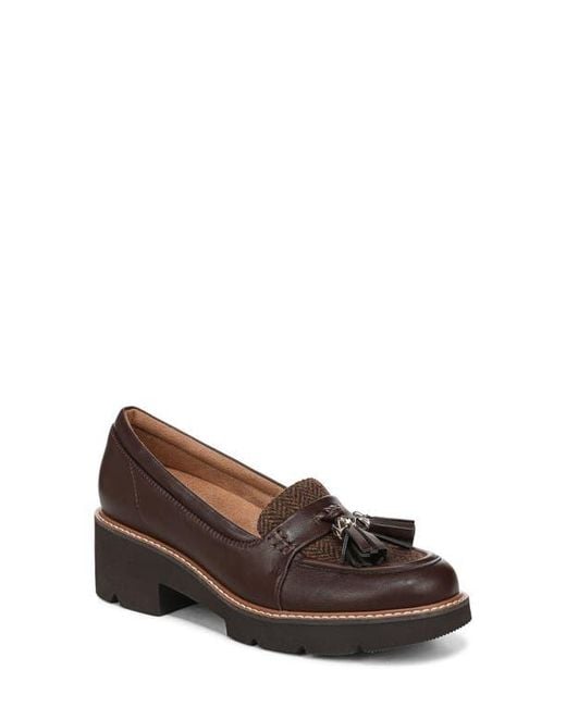 Naturalizer Brown Committed Tassel Loafer