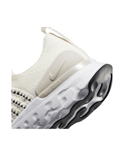 Nike White React Phantom Run Flyknit 2 Running Shoe