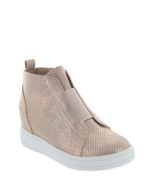 Mia 2025 wedge sneakers